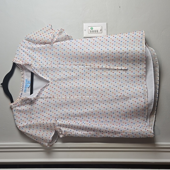 Draper James-Swiss Dot Flutter Sleeve Top in Willow White Multi-Size Large - Picture 6 of 17